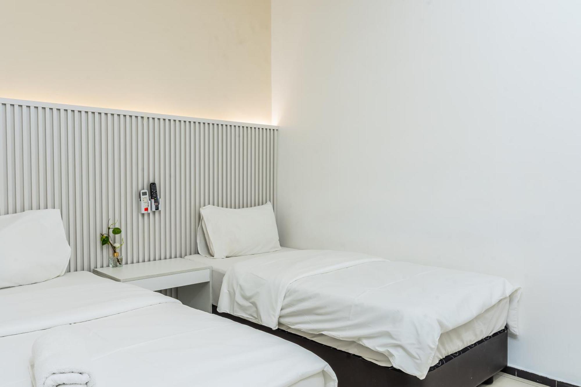 Ihome Boutique Hotel Seri Kembangan Bagian luar foto